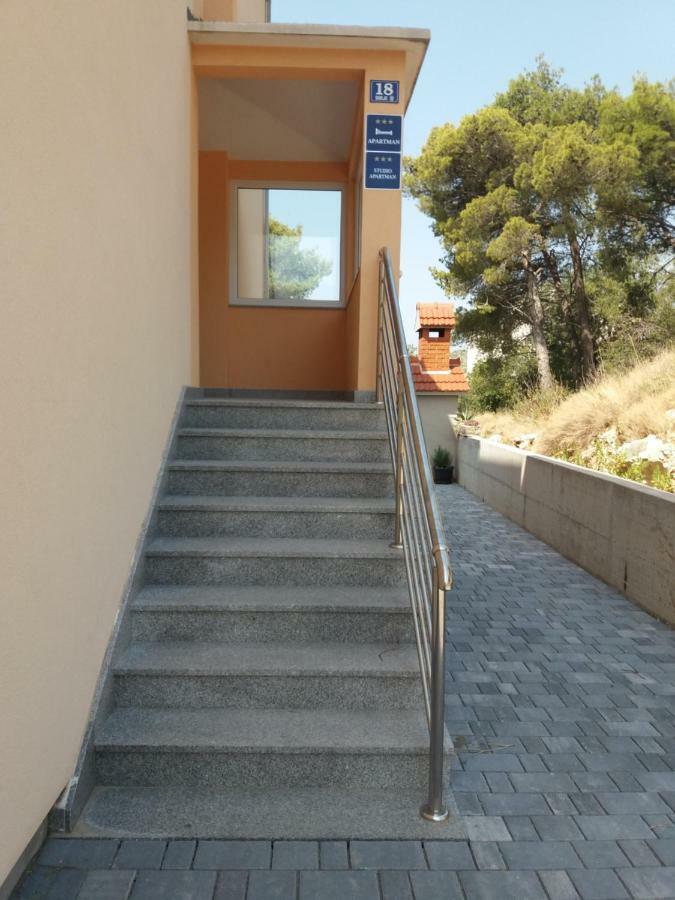 Apartmani Grgic Omiš Exterior foto